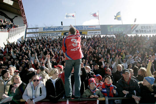HIF jublar över premiärsegern