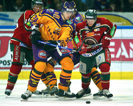 Zdeno Chara, Färjestad och Daniel Alfredsson, Frölunda