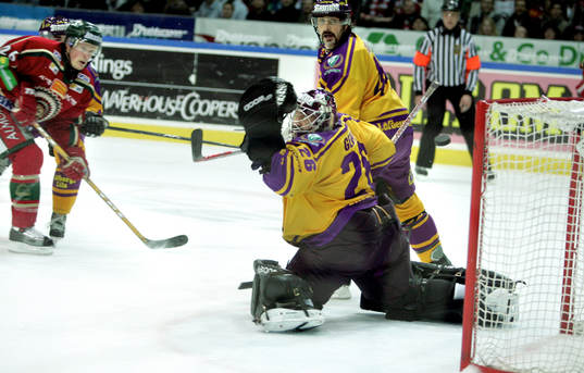 Samuel Påhlsson, Frölunda lyckas sånär sätta pucken