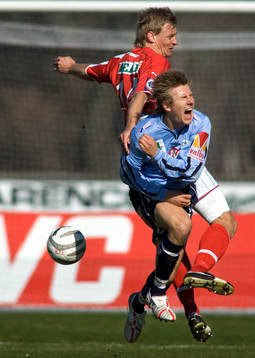 Robert Stoltz, Kalmar och Mathias Woxlin, Gefle