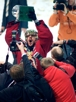 Henrik Lundqvist, Frölunda (Jubel, SM-Guld, Guld)