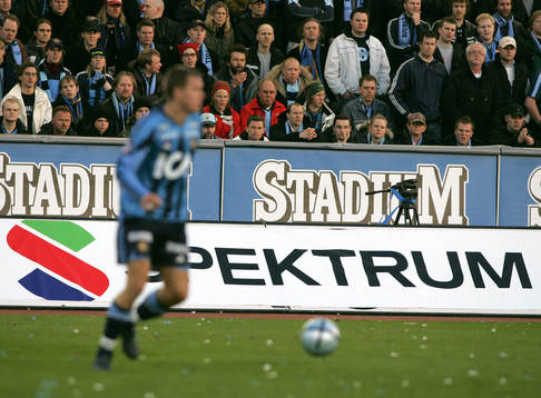 Spektrum. Stadium. Reklam