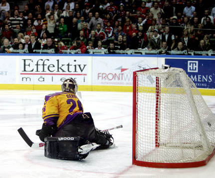 Frölunda svenska mästare! Martin gerber släpper in det