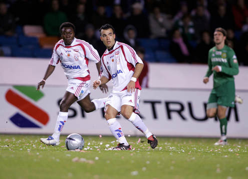 Dani Hamzo, Assyriska. Spektrum, reklam