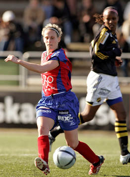 Kristine Lilly, Örebro