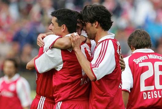 Roy Makaay , Claudio Pizarro, Michael Ballack (Jubel)