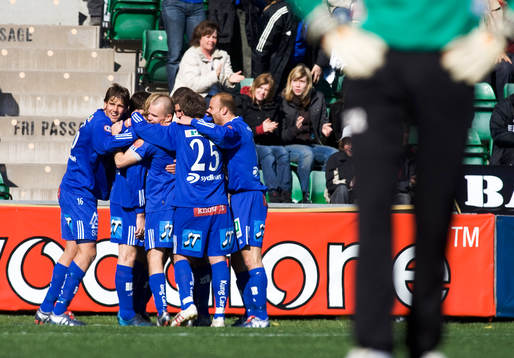 Tommy Bergessen gör 2-1 för Sundsvall, jubel
