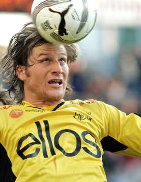 Daniel Mobaeck, nick