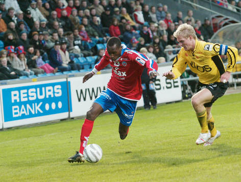 Atiba Hutchinson och Johan Sjöberg