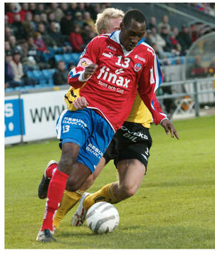Atiba Hutchinson och Johan Sjöberg