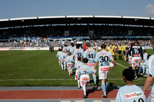 Inmarsch. Stadion