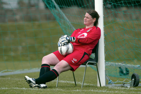 Caroline Jönsson, målvakt