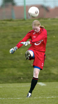 Hedvig Lindahl, målvakt