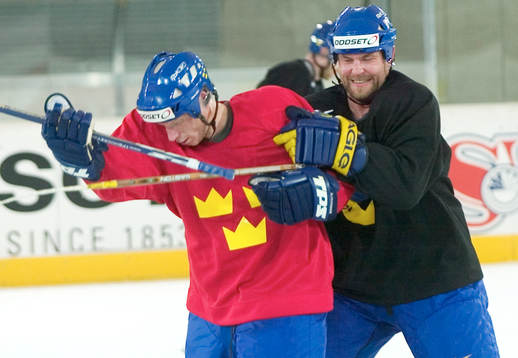 Mattias Nordström och Daniel Alfredsson tampas