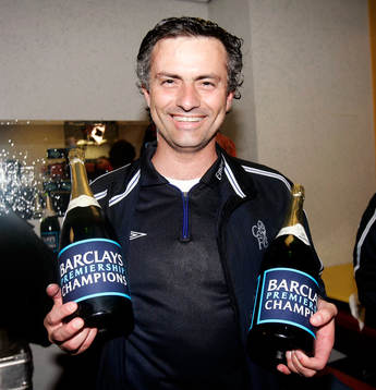 Jose Mourinho, tränare Chelsea med Champagne