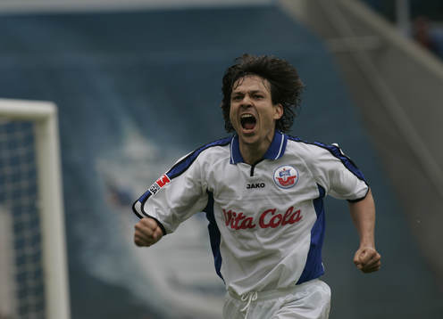 2-0, Jari Litmanen, som blir så här glad