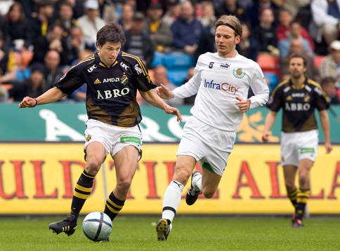 Gabriel Petrovic, AIK och Andreas Matés, Väsby United