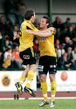 1-0, Johan Persson grattas av Alexander Söderberg