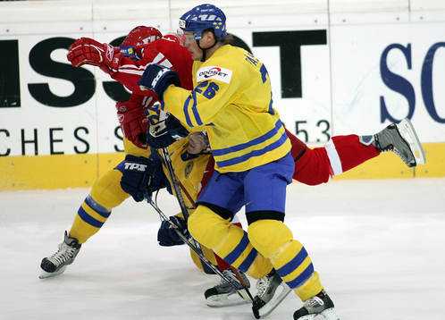 Per-Johan Axelsson och Samuel Pahlsson mot Frans Nielsen