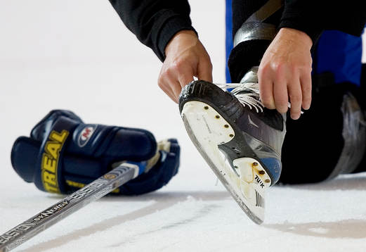 Ishockey, VM, Sverige, träning, skridsko, knytning,