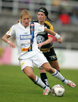 Kristin Bengtsson, Djurgården/Älvsjö och Malin Moström,