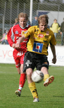 Simon Sjöfors, Mjällby och Ola Sandquist, Falkenberg