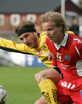 Johan Svensson, Mjällby och Ola Sandquist, Falkenberg