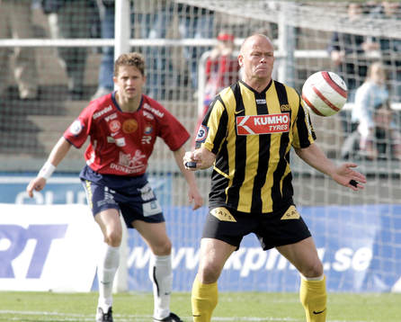 STIGTÖFTING OCH PAULIHO GUARA