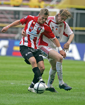 Markus Rosenberg, Malmö och Kaspars Gorkss, Assyriska