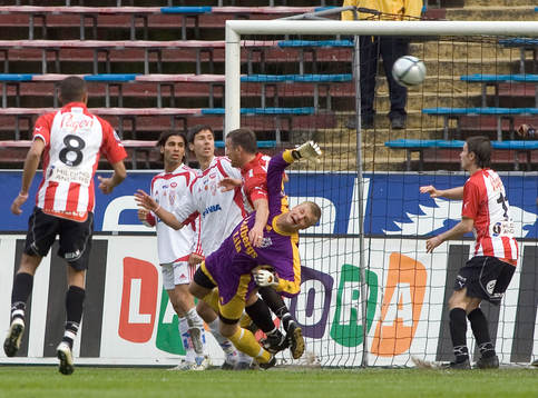 Erland Hellström, målvakt, Assyriska