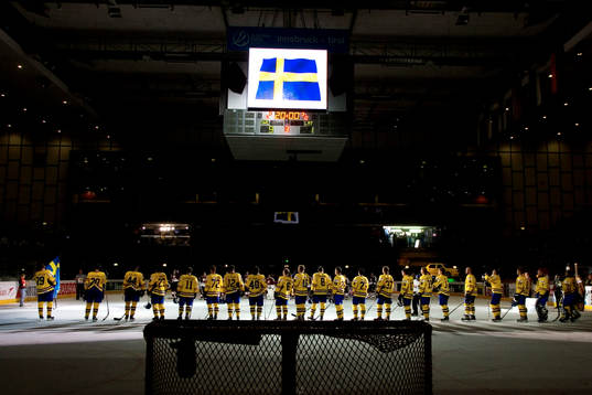 9-1 för Sverige, line-up, flagga, nationalsång