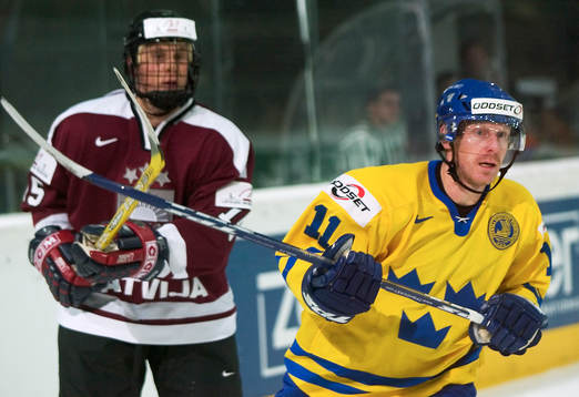 Daniel Alfredsson och Oskars Bartulis
