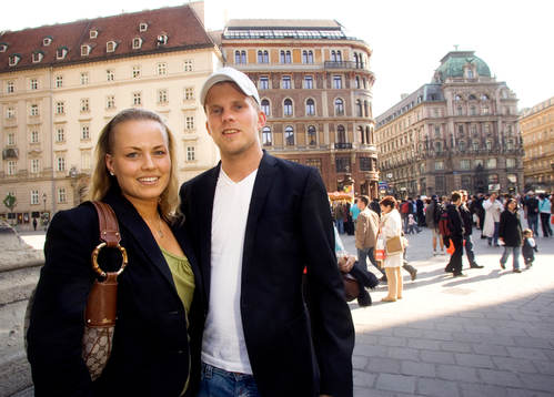 Fotboll, Mikael Antonsson med flickvännern Anna Lundgren,