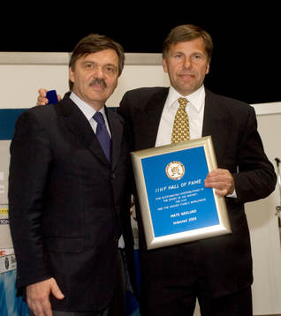 Mats Näslund,Sverige, René Fasel, president Iihf,