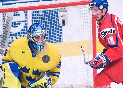 Henrik Lundqvist, målvakt och Petr Cajanek