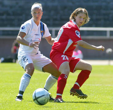 Sara Thunebro, Djurgården/Älvsjö och Petra Wimbersky,