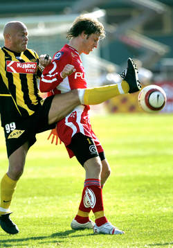 Daniel Mobaek, Elfsborg och Stig Töfting, Häcken