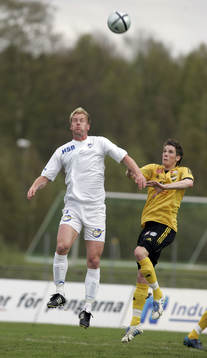 Kenneth Gustavsson högre än Peter Olsson