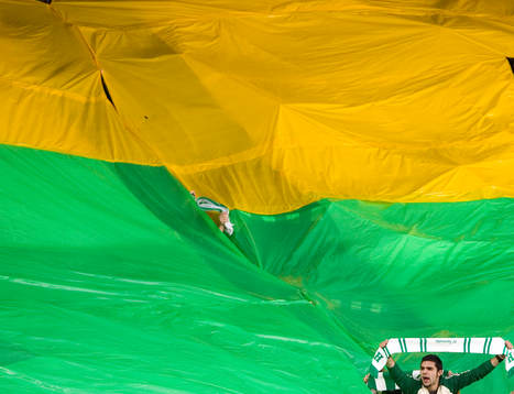 Supporter, Hammarby, tifo, flaggor, halsduk