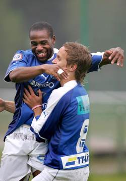 Stephen Ademolu och Jonas Bjurström, trelleborg jublar
