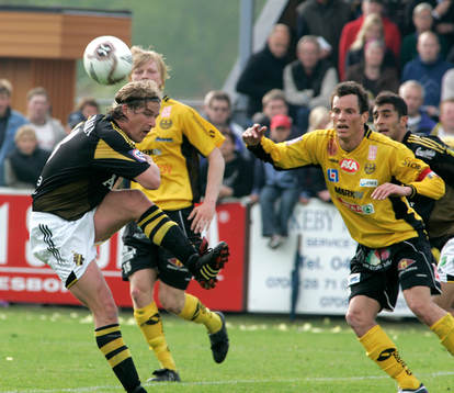 Daniel Tjernström, AIK och Peter Hiir-Salakka, Mjällby