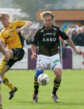 Robin Cederberg, Mjällby och  Andreas Anderssson, AIK