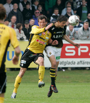 Peter Hiir-Salakka, Mjällby och Gabriel Petrovic, AIK