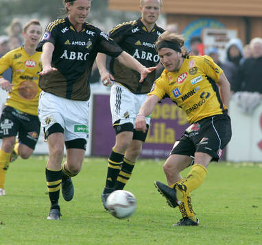 Johan Svensson, Mjällby och Jonas Forsberg, AIK