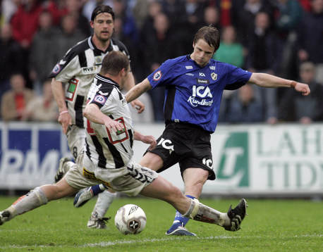 4-0, Gunnar Heidar Thorvasldsson fullbordar sitt hat trick,