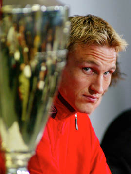 Fotboll; Liverpool; presskonferens,  Sami Hyypia