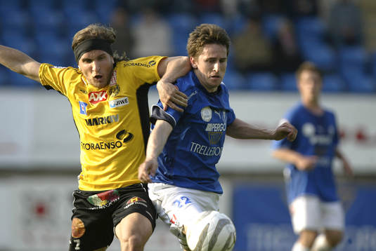 Johan Svensson (Mjällby) och Jimmy Augustsson (TFF) i