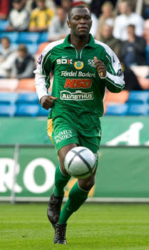 Destin Makumbu, Boden