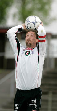 Magnus Samuelsson,  Örebro. Inkast