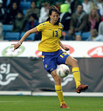 Lotta Schelin, Sverige